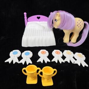 My Little Pony Lemon Drop Figure G1 1982 Hasbro Bed Trophies Ribbons Show Stable